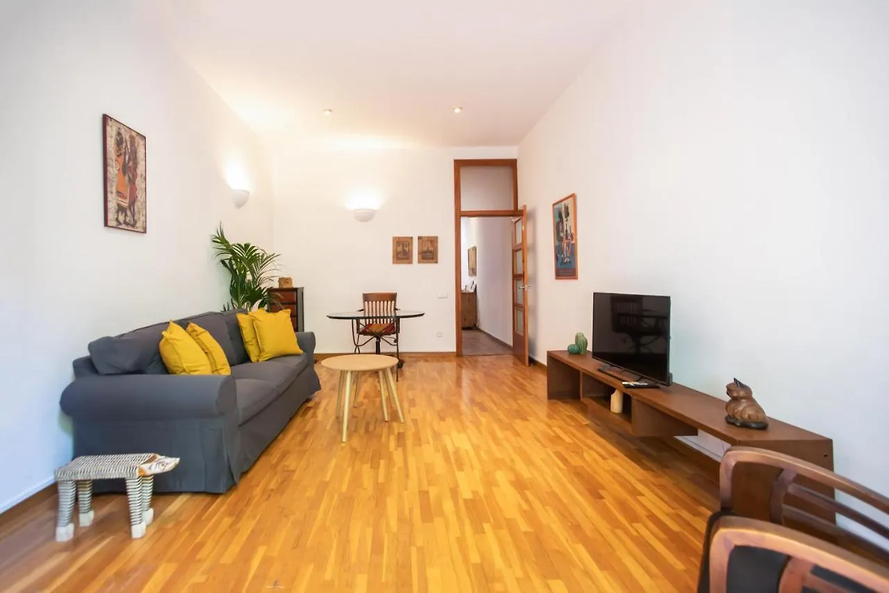 P2Ari1046 - Magnific 2Bed Apartment In The City Center Barcelona