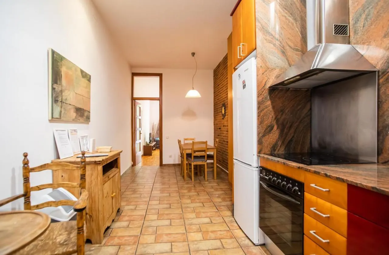 P2Ari1046 - Magnific 2Bed Apartment In The City Center Barcelona 0*,  Spain